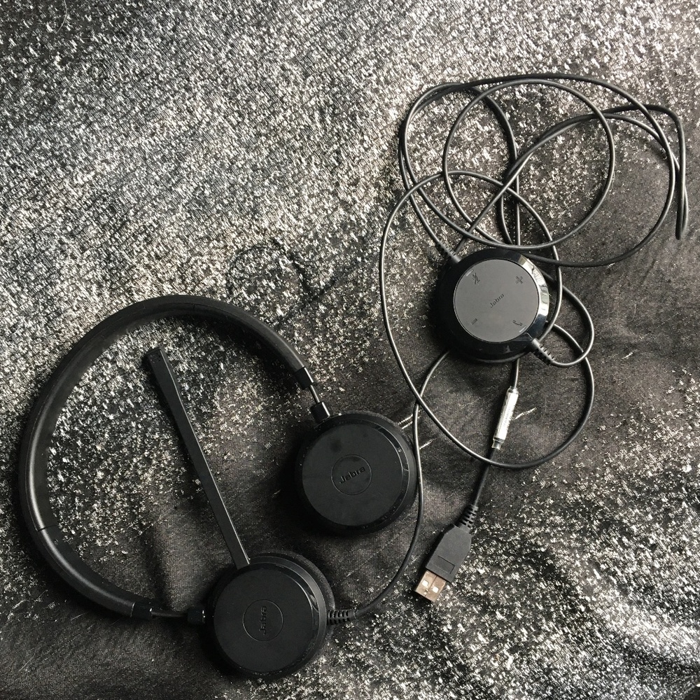 Jabra Evolve 20 Wired Stereo Headset USB-A Controller